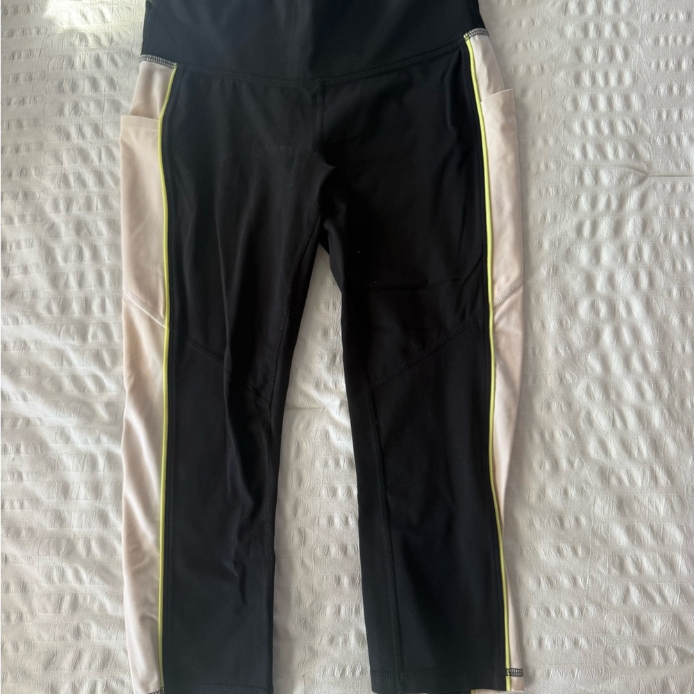 Xersion Black Leggings with White Side Panels and Neon Yellow Trim